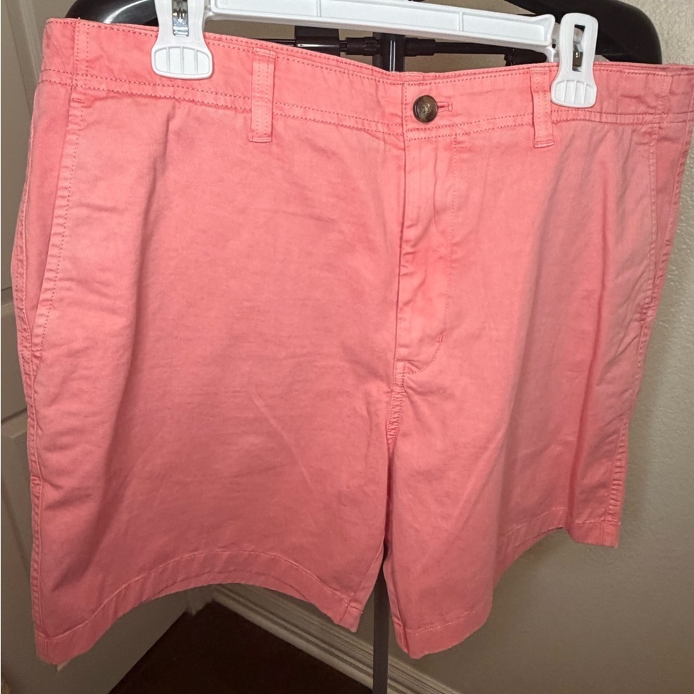 Vineyard Vines Coral Flat Front Shorts - Picture 5 of 5